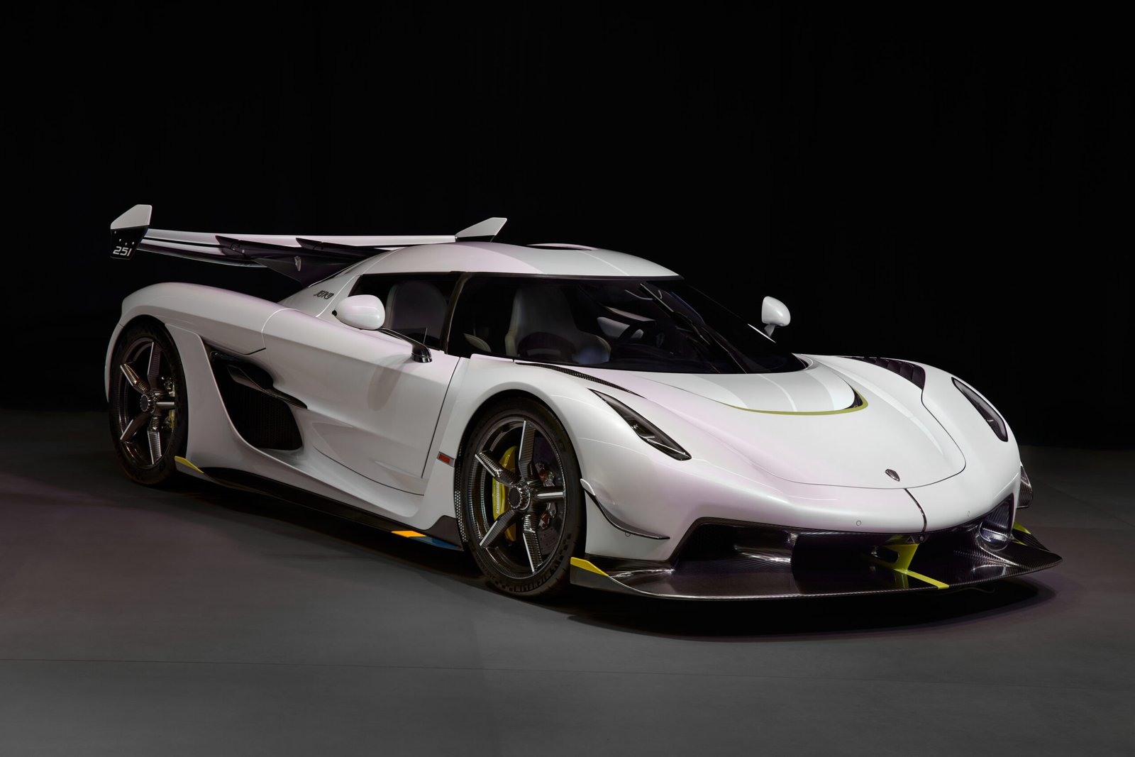 Koenigsegg Jesko Absolut Review 2025