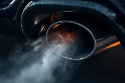 Exhaust leak – Complete Guide, Causes & Fixes